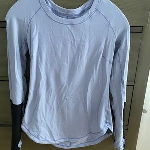 Lululemon long sleeve shirt size 4